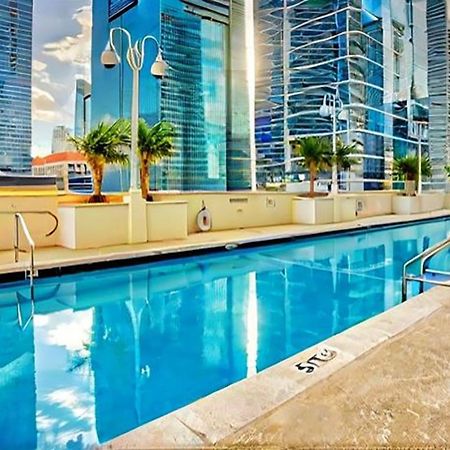 Appartement Elegant Centric Vibrant Pool Jacuzzi Free Parking à Miami Extérieur photo